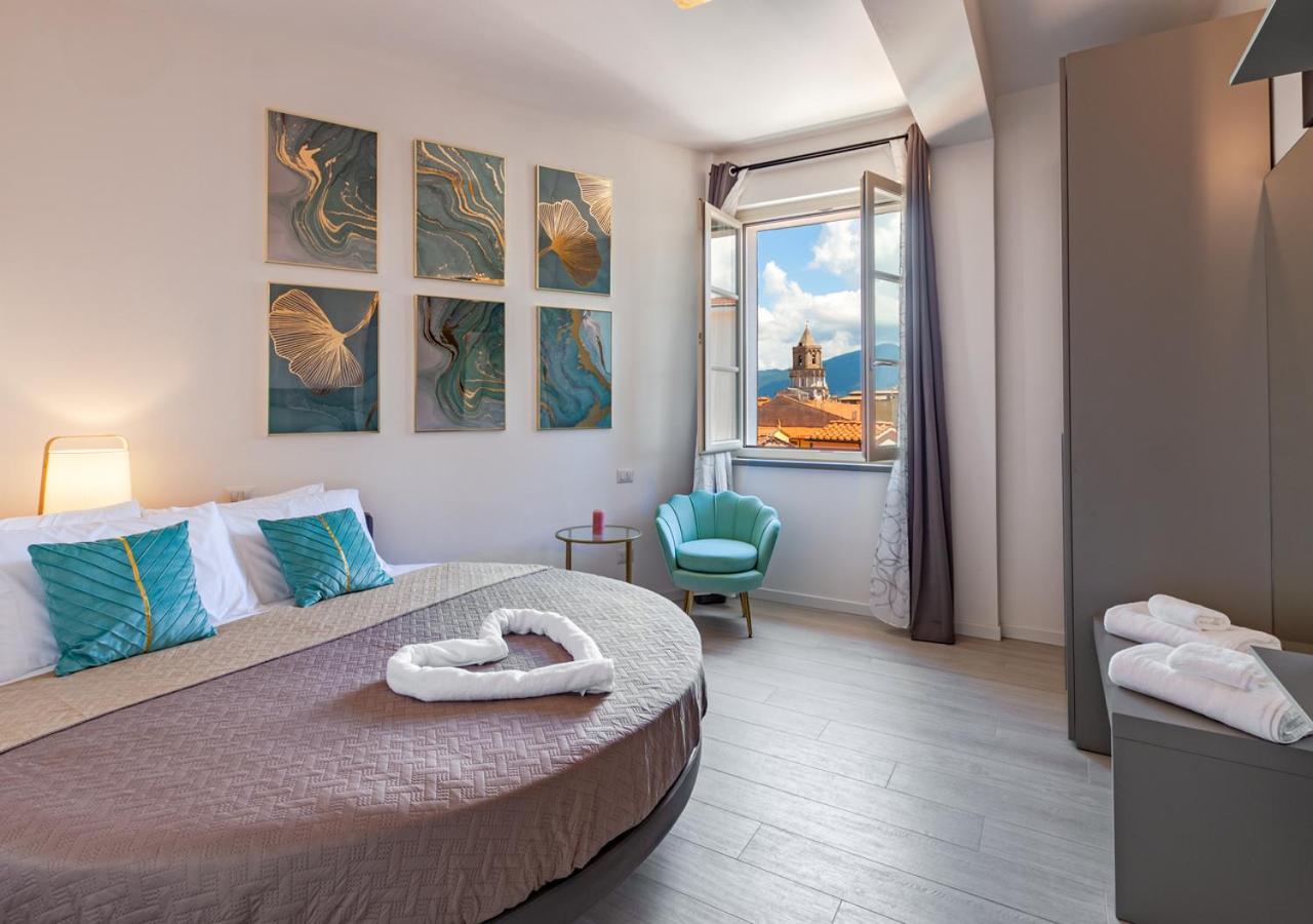 Tower View Luxury Apartment On The River بيزا المظهر الخارجي الصورة